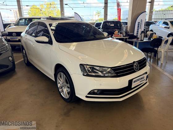 VOLKSWAGEN JETTA 2.0 TSI HIGHLINE 211CV GASOLINA 4P TIPTRONIC